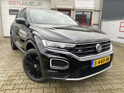 Volkswagen T-Roc R-LINE NAVI/LED/APPLE CARPLAY