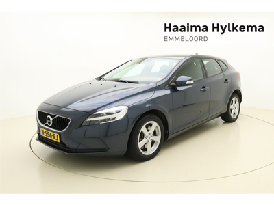 Volvo V40 1.5 T2 Momentum | Automaat | Trekhaak | Lichtmetalen velgen | Cruise control | Climate control |