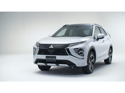 Mitsubishi Eclipse Cross 2.4 PHEV Instyle € 8000,- Demo voordeel