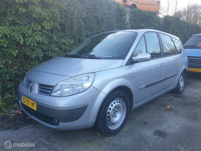 Renault Grand Scenic 2.0-16V 7p. VERKOCHT