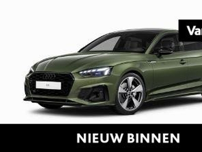 Audi A5 Sportback 35 TFSI S edition Competition 150 PK | Automaat | Virtual Cockpit | Navigatie Plus | 19 inch | Matrix + Laser LED Koplampen | Panorama dak | Optiekpakket Zwart Plus | Stoelverwarming voorin | Nu € 2.537,- ACTIEKORTING! | DIRECT LEVE