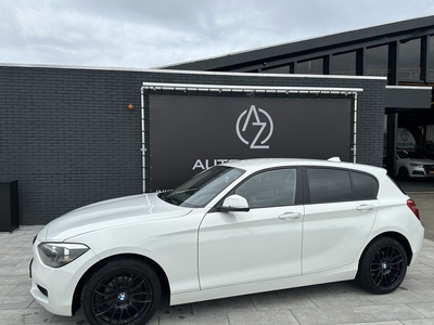 BMW 1-serie 114i EDE WHITE/BLACK / Onderhoud !