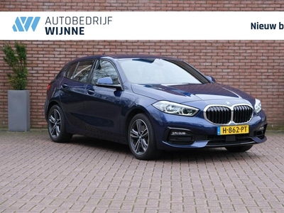 BMW 1-serie 118i 140pk Aut. High Executive | Navi | App Connect | Climate | LED | Keyless | PDC