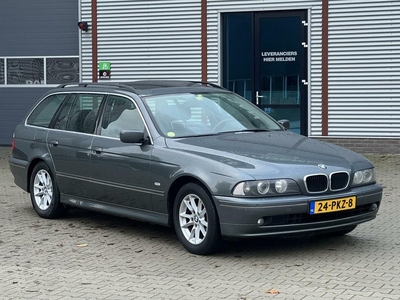 BMW 5-serie Touring 525i Lifestyle Edition inruil mogelijk