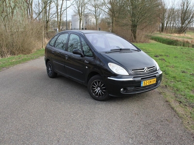 Citroen Xsara Picasso 1.6i-16V Caractère