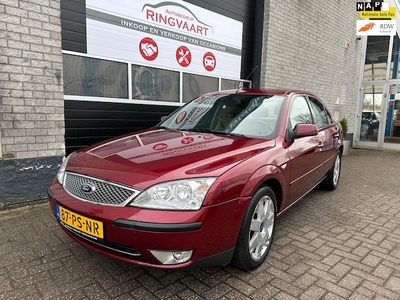 Ford Mondeo Benzine