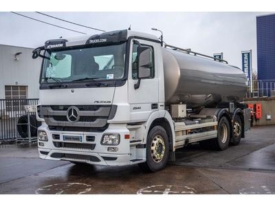 Mercedes-Benz 2544-MP3-VOITH+CITERNE 15000L (bj 2011)