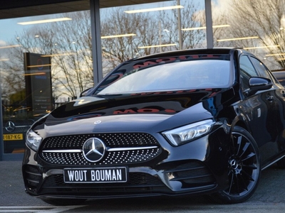 Mercedes-Benz A-Klasse 250 AMG Aut. Navi Led Panorama Widescreen Sfeer Camera Night Pdc