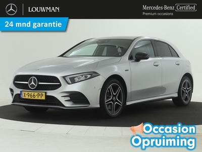 Mercedes-Benz A-Klasse 250 e Business Solution AMG | | Sfeerverlichting | Parkeersensoren voor & achter | Stoelverwarming | Navigatie | Nightpakket | Inclusief 24 MB Premium Certified garantie voor Europa