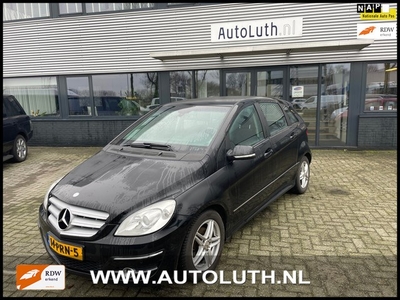 Mercedes-Benz B-klasse 180 Business Class / Automaat