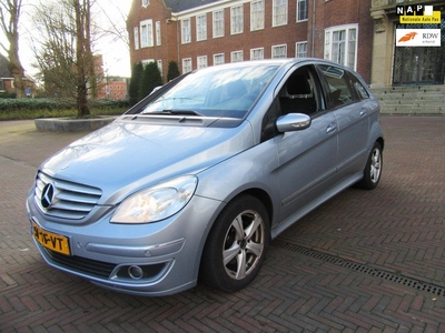 Mercedes-Benz B-klasse 200 2006 AUTOMAAT AIRCO A /Z ONDERH.