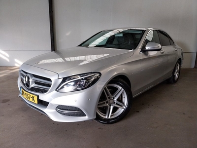 Mercedes-Benz C-Klasse 180 Prestige LEER FULL LED NAVI CRUISE ECC