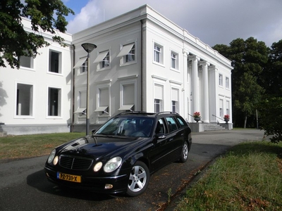 Mercedes-Benz E-Klasse 240 V6 Combi, € 7.750,= !!, UNIEK!