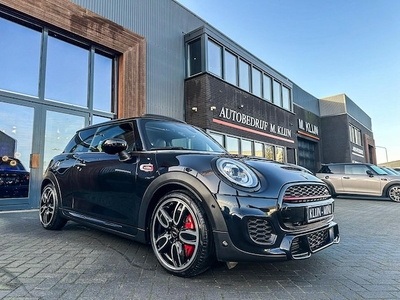 Mini John Cooper Works Benzine