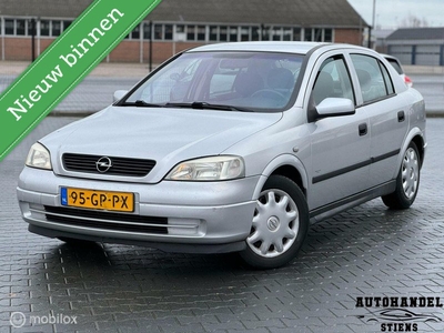 Opel Astra 1.6-16V Pearl