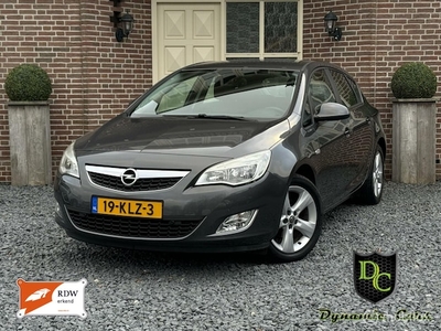 Opel Astra Benzine