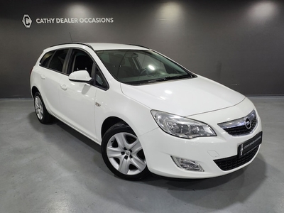 Opel Astra Benzine