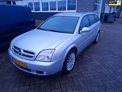 Opel Vectra Wagon 2.2-16V Elegance Info:0655357043