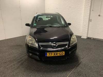 Opel Zafira 2.2 Temptation 7 persoons