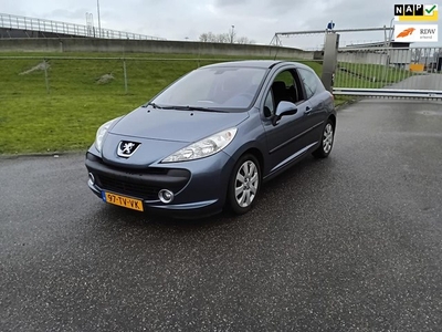 Peugeot 207 1.6-16V XS