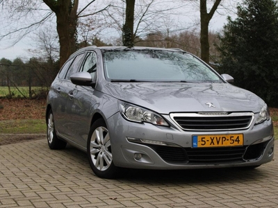 Peugeot 308 SW 1.6 BlueHDI Blue Lease Executive Pano!