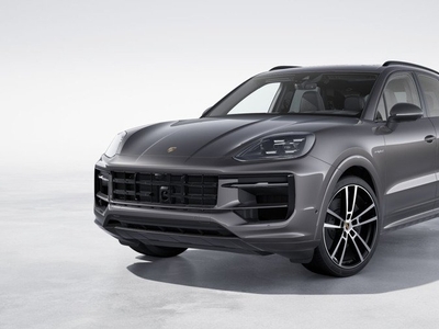 Porsche Cayenne E-Hybrid Nieuw Model 3.0 E-Hybrid Sport Design Surround Head-Up