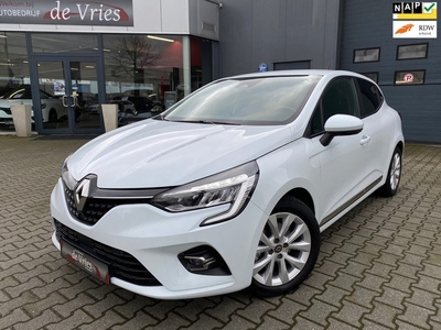 Renault Clio 1.6 E-Tech Hybrid 140 Intens / Navi / Cruise /