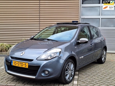 Renault Clio | 1.6 Night & Day| Automaat |Zeer lage km stand | Open dak | Airco |