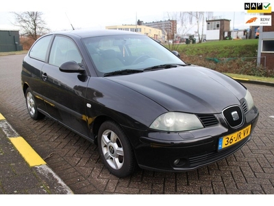 Seat Ibiza 1.4-16V Signo