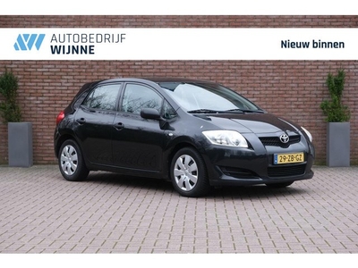 Toyota Auris 1.4-16V 97pk Terra