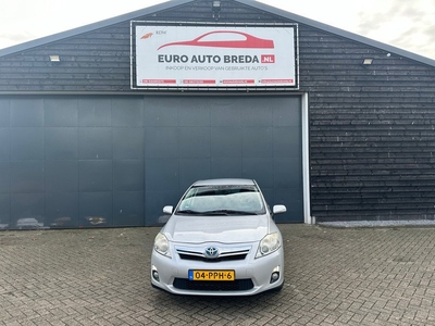 Toyota Auris 1.8 Full Hybrid Dynamic