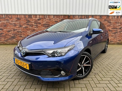 Toyota Auris Touring Sports 1.8 Hybrid Dynamic Ultimate