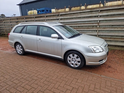 Toyota Avensis Wagon 1.8 VVTi Linea Terra