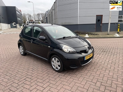 Toyota Aygo 1.0-12V Comfort NEW APK AIRCO 5 DR