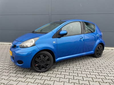 Toyota Aygo 1.0-12V Cool bouwjaar 2009 met nw apk