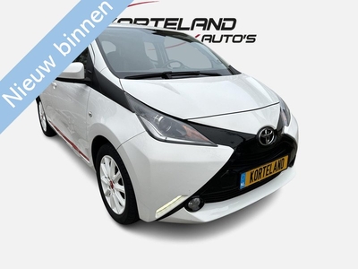 Toyota Aygo 1.0 VVT-i x-play l Airco l Automaat l Camera