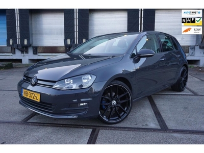 Volkswagen Golf 1.0 TSI Trendline