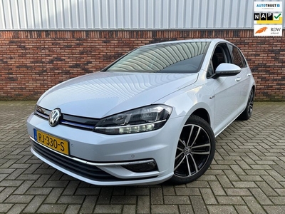 Volkswagen Golf 1.5 TSI Comfortline Apple Carplay