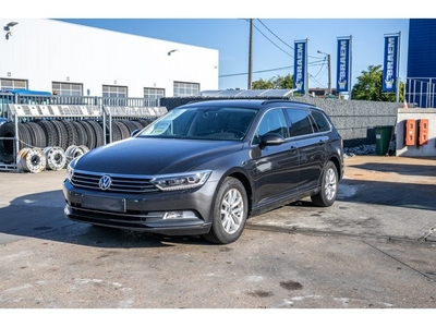 Volkswagen Passat 2.0 TDI (bj 2019, automaat)