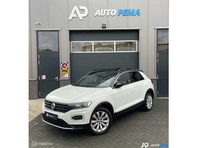 Volkswagen T-Roc 1.5 TSI DSG Sport 150PK/PANO/KEYL