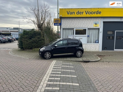 Volkswagen UP! 1.0 high up! BlueMotion MOOIE SPORTIEVE UITVOERING