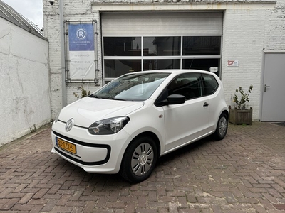 Volkswagen up! 1.0 take up! BlueMotion Airco (bj 2012)