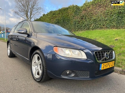 Volvo V70 1.6 T4 Nordic - Automaat - Xenon - Navigatie