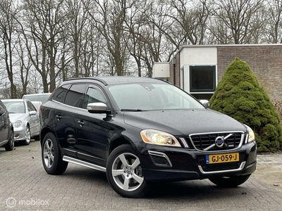 Volvo XC60 2.0T Automaat R-Design Zeer nette auto !