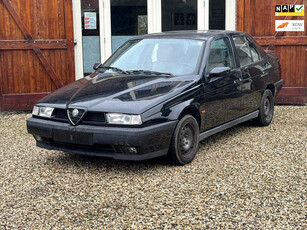 Alfa Romeo 155 2.0 T.Spark opknapper met kenteken