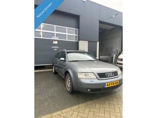 Audi A6 Avant 2.4 5V Advance AUTOMAAT JAAR APK SCHUIFKANTEL PARK SENSOREN