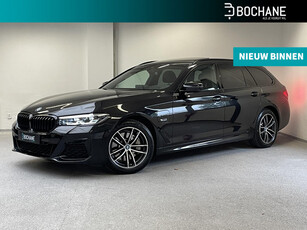 BMW 5-serie Touring 530e xDrive M-sport | TREKHAAK | PANO | LEDER | HEAD-UP |