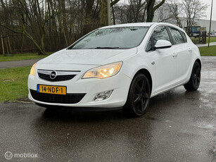 Opel Astra 1.4 Turbo BENZINE, ✅5-Deurs, ✅NIEUWE APK✅AIRCO✅INRUIL KAN