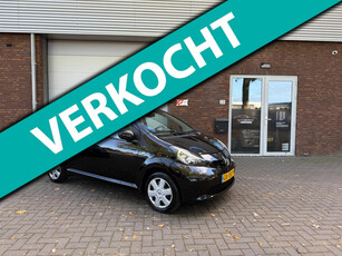 Toyota Aygo 1.0-12V|AIRCO|NIEUWE APK|5 DEURS