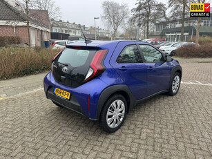 Toyota Aygo X 1.0 VVT-i S-CVT Play